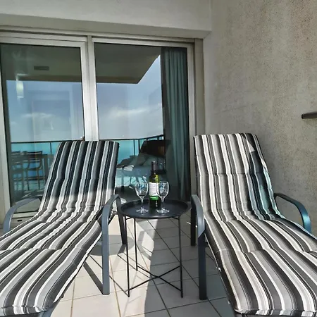 Apartament Skyline 39 Increibles Vistas Al Mar Desde La Terraza Privada En La Planta 39 Benidorm