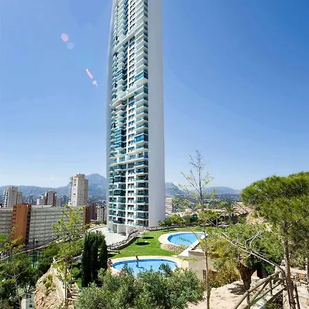 Increibles Vistas Al Mar Desde La Terraza Privada En La Planta 39