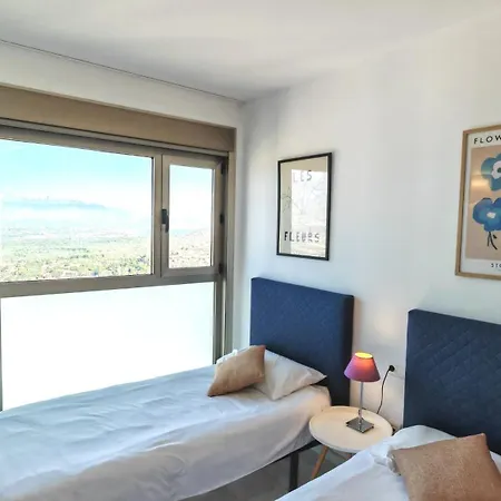 Increibles Vistas Al Mar Desde La Terraza Privada En La Planta 39 * Benidorm